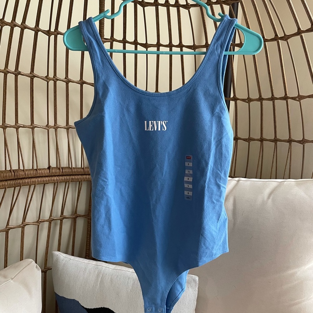 Levi’s Top (onesie)